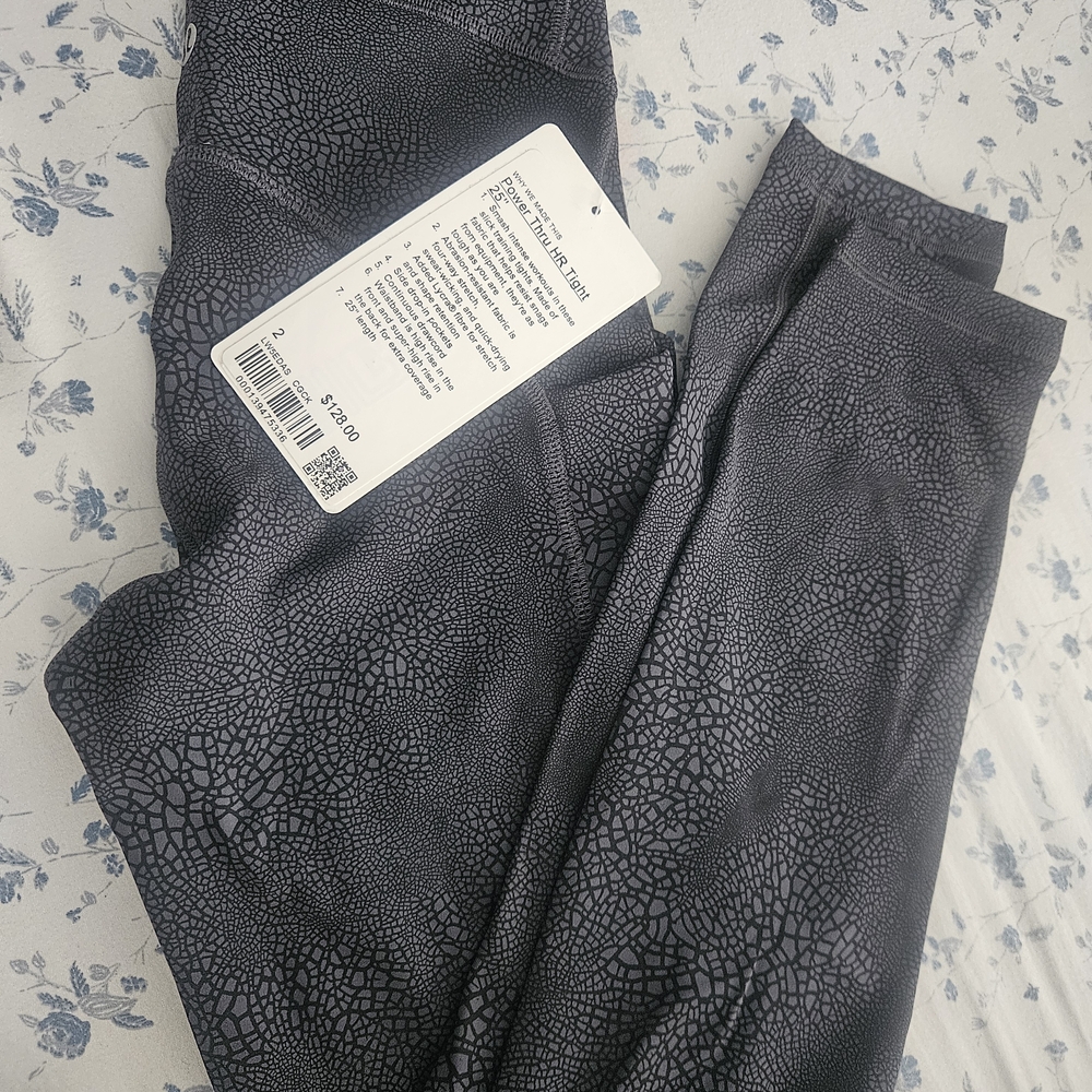 Lululemon Lwggins Size 2